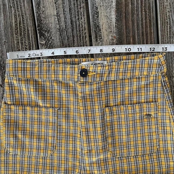 Yellow and black plaid high-waisted flare cropped pants small - Picture 4 of 8